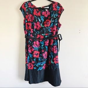 Motherhood maternity Lg Midi Floral Dress